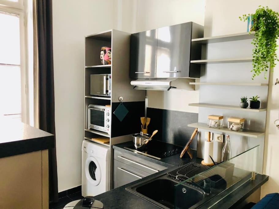 Appartement P2 De Charme - Centre-Ville Nimes Ngoại thất bức ảnh