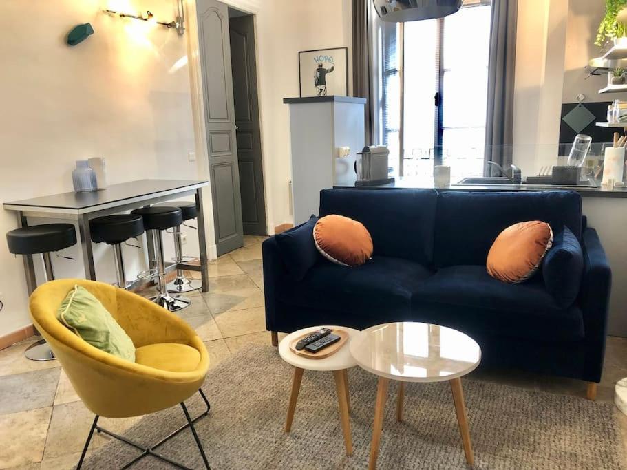 Appartement P2 De Charme - Centre-Ville Nimes Ngoại thất bức ảnh